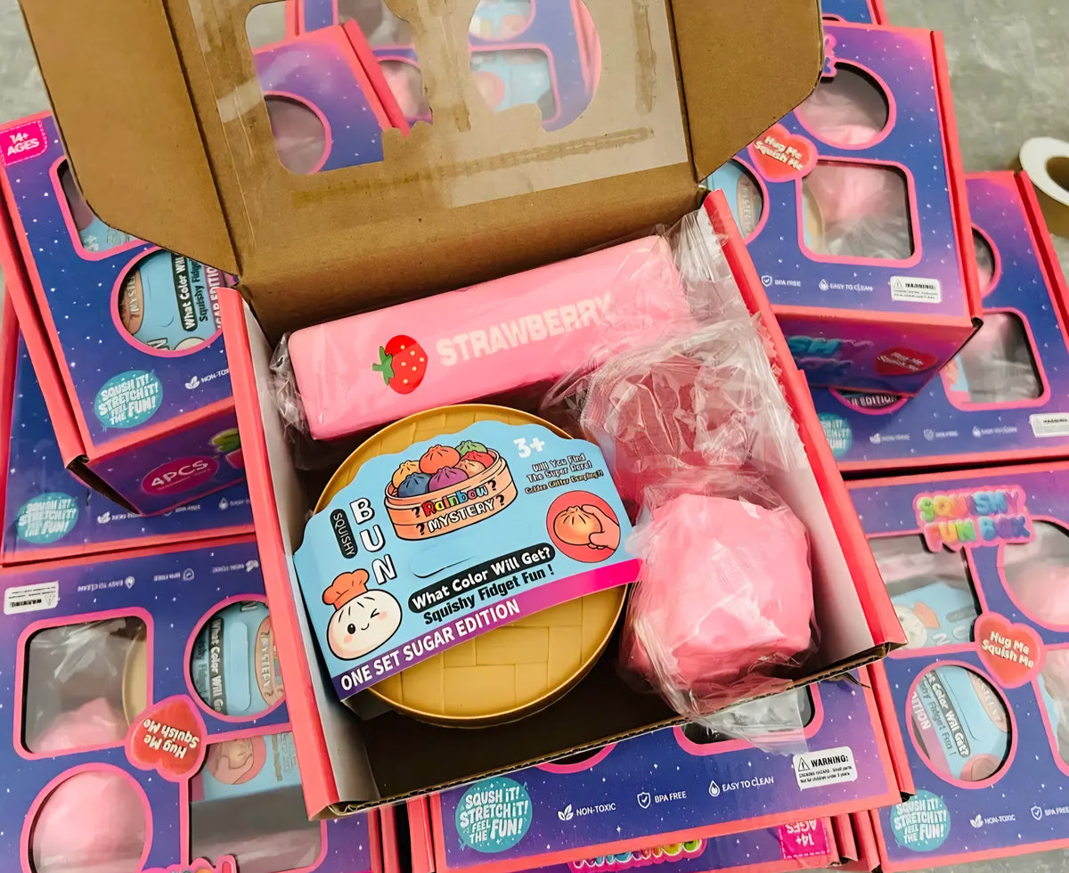 All Pink Squishy FunBox (4pcs)