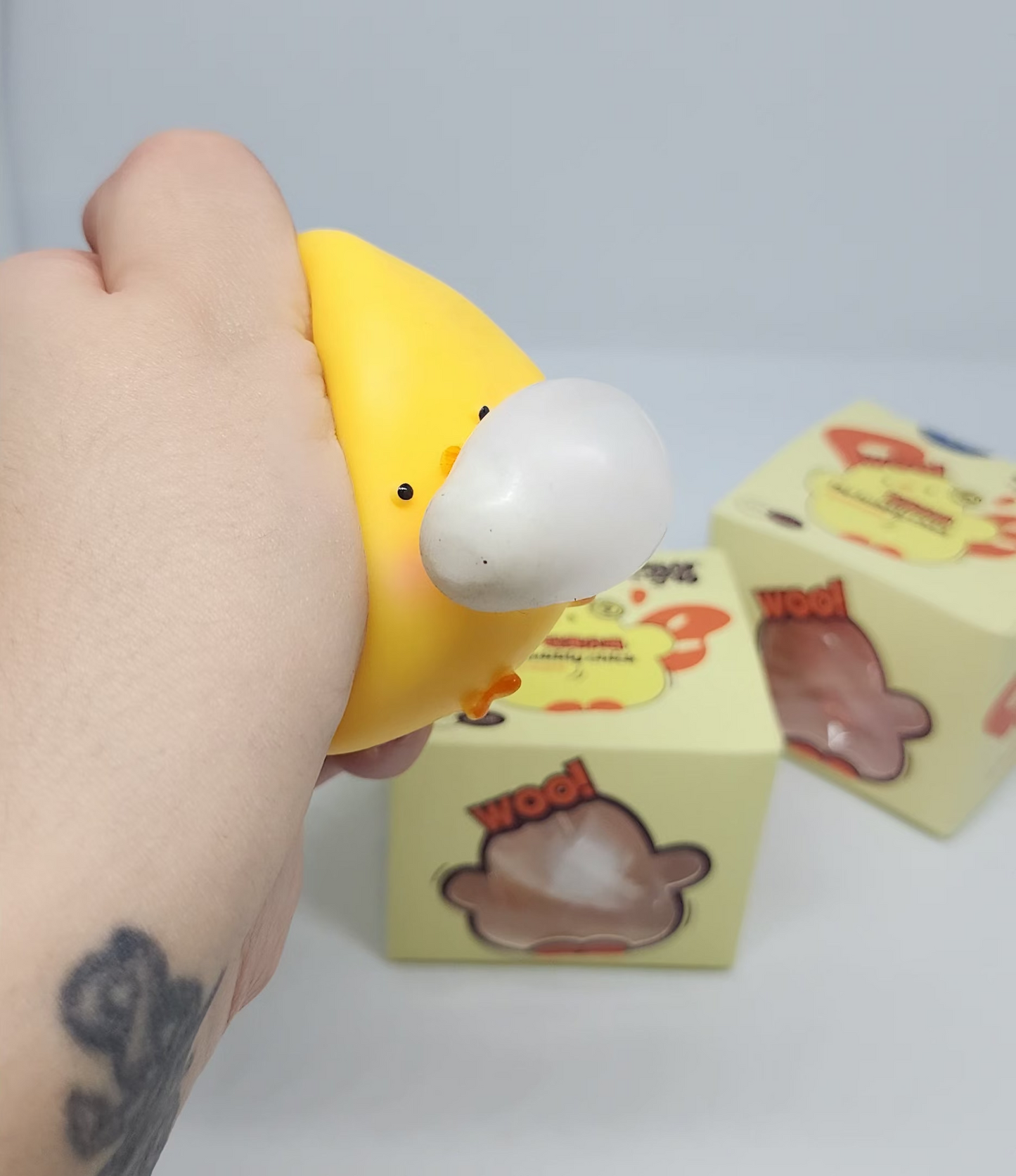 Chick Squeeze ( Bubble making )